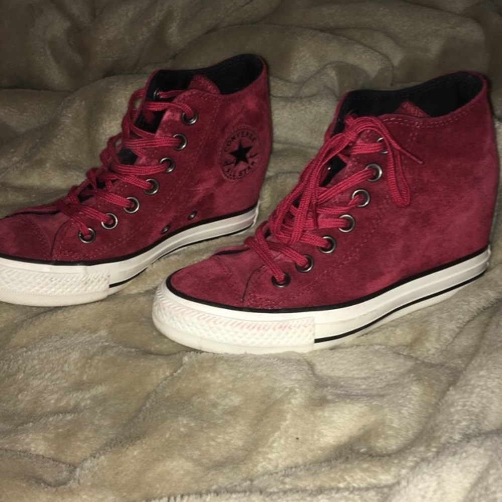 Women’s 5 converse